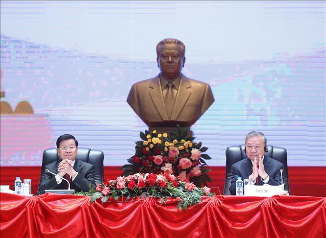 Ch&uacute; th&iacute;ch ảnh