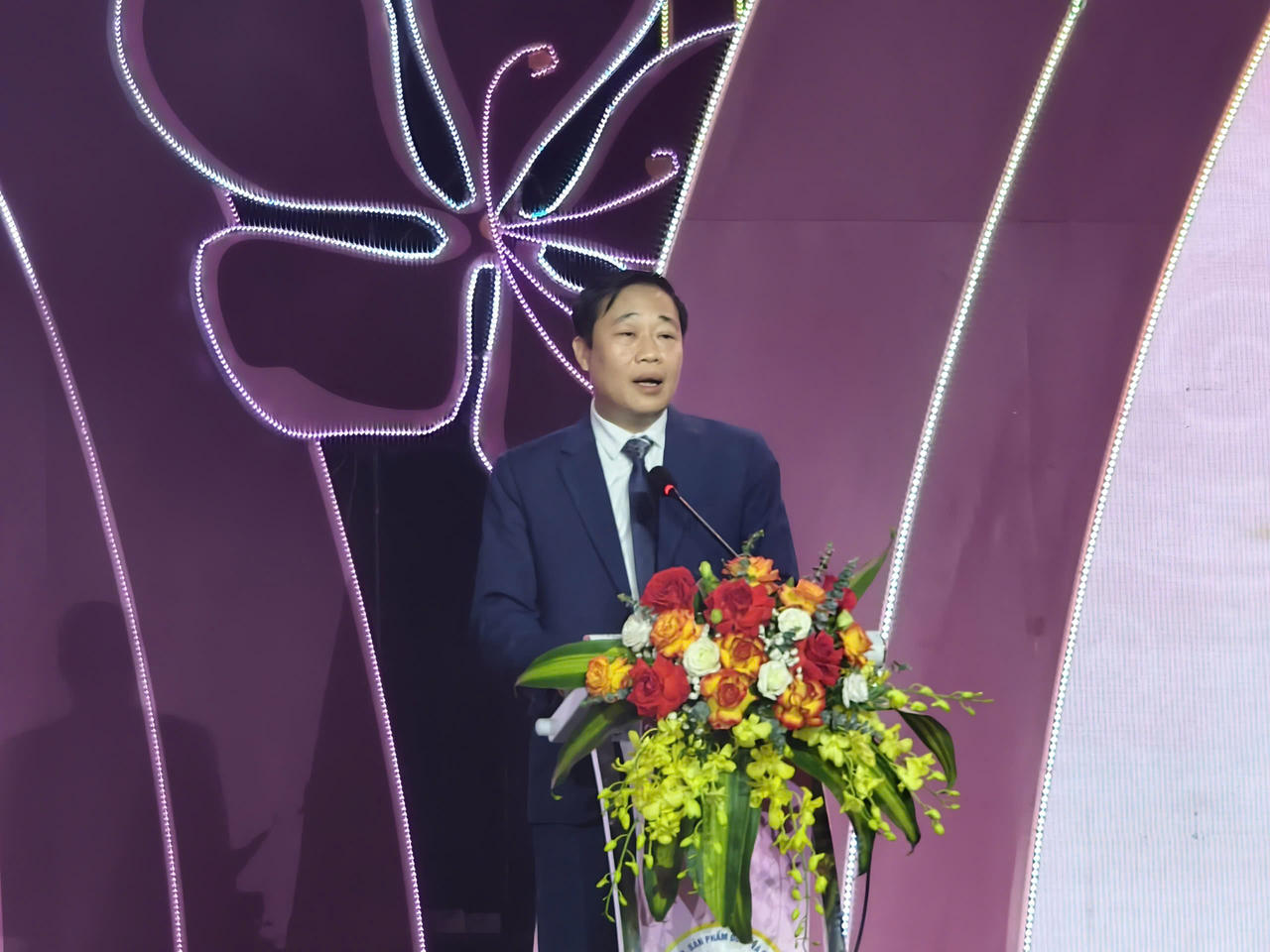 Khai mạc Lễ hội Hoa cây cảnh, sản phẩm OCOP và đặc sản vùng miền năm 2026