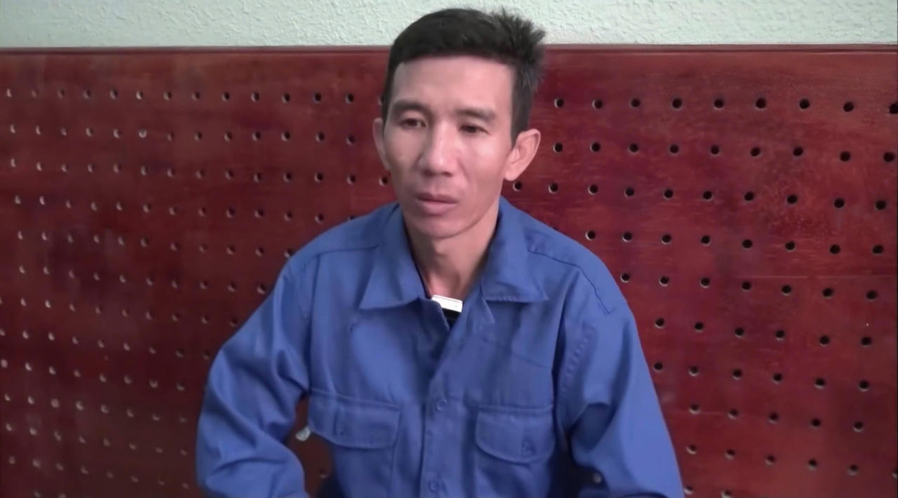 Đối tượng Ng&ocirc; Văn Qu&yacute; tại cơ quan điều tra sau khi bị bắt giữ.