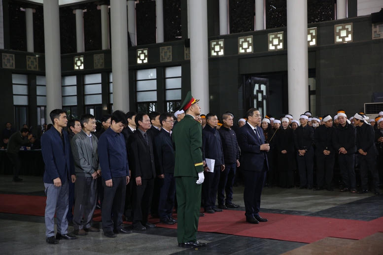 Lễ tang cấp Nh&agrave; nước nguy&ecirc;n Ph&oacute; Chủ tịch Hội đồng Bộ trưởng Đo&agrave;n Duy Th&agrave;nh- Ảnh 7.