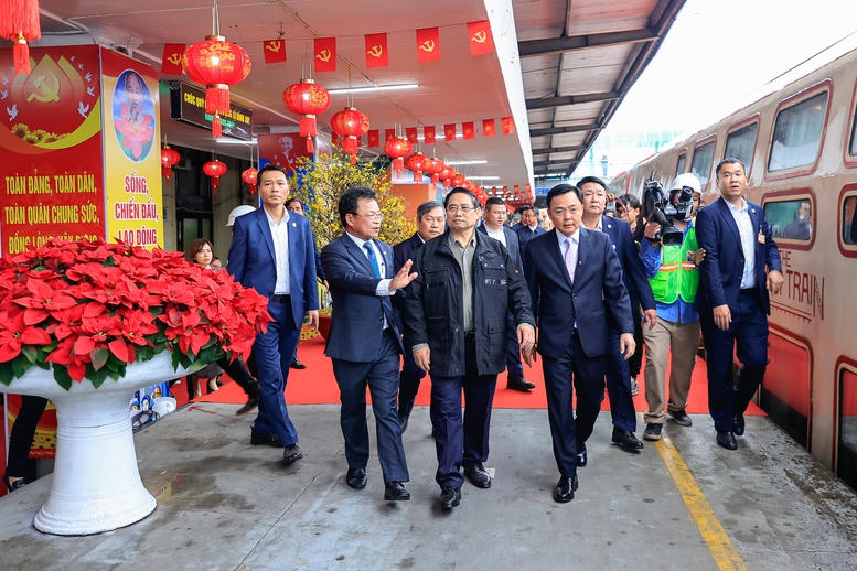 Thủ tướng: Tốc độ triển khai đường sắt đ&ocirc; thị thời gian tới phải gấp h&agrave;ng chục lần những năm qua- Ảnh 9.