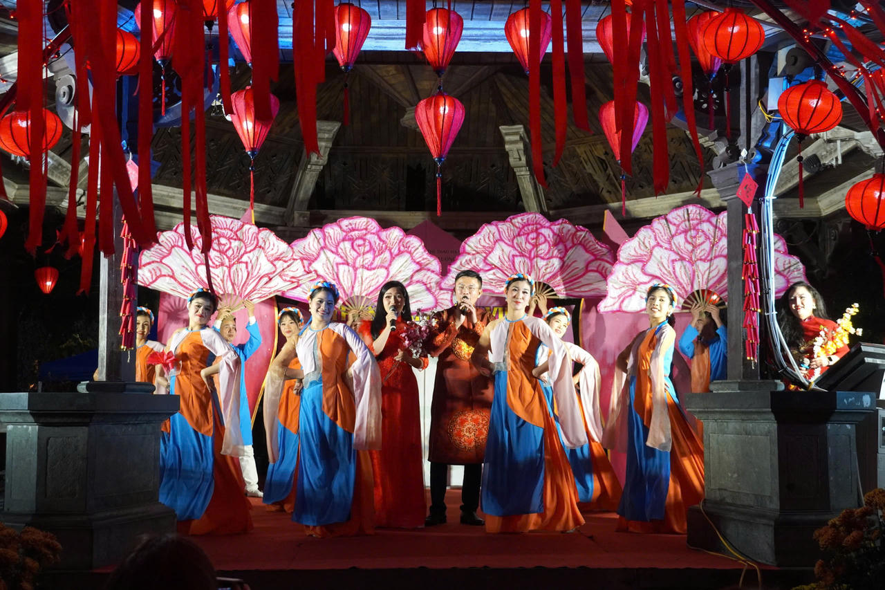 Sắc xu&acirc;n Thăng Long trong những c&acirc;u vọng cổ