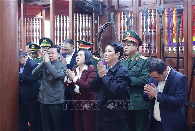 Ch&uacute; th&iacute;ch ảnh