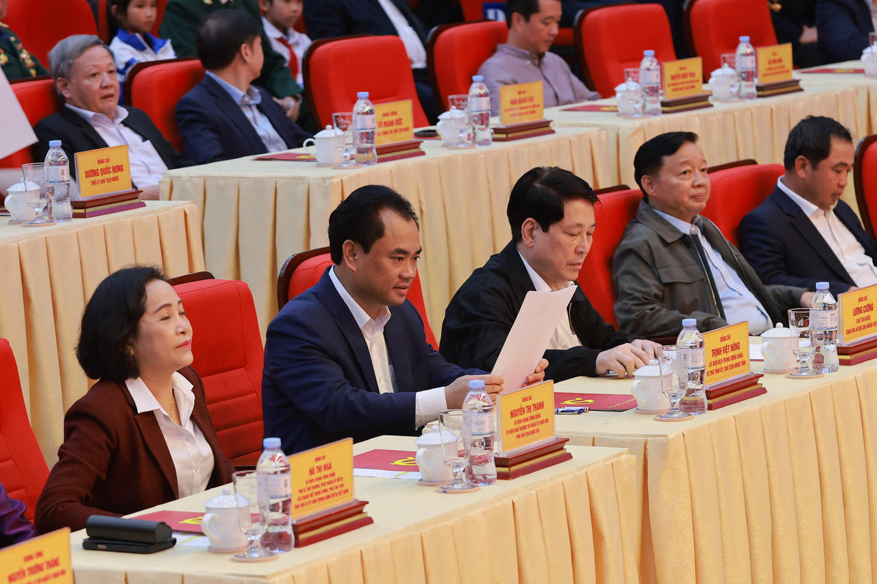 Chủ tịch nước Lương Cường thăm, ch&uacute;c mừng năm mới Đảng bộ v&agrave; nh&acirc;n d&acirc;n tỉnh L&agrave;o Cai