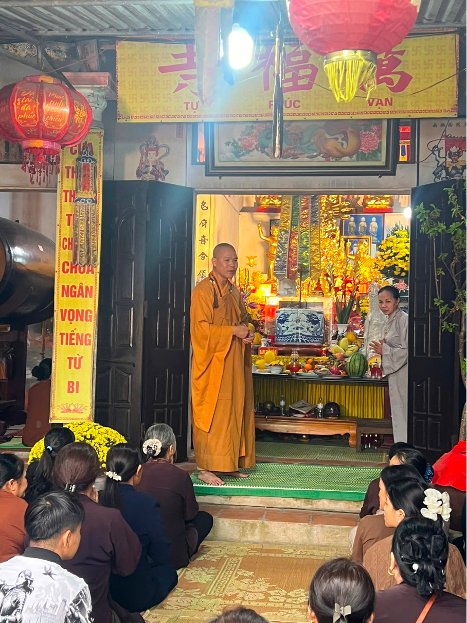 Ch&ugrave;a Vạn Ph&uacute;c tổ chức lễ cầu an đầu năm