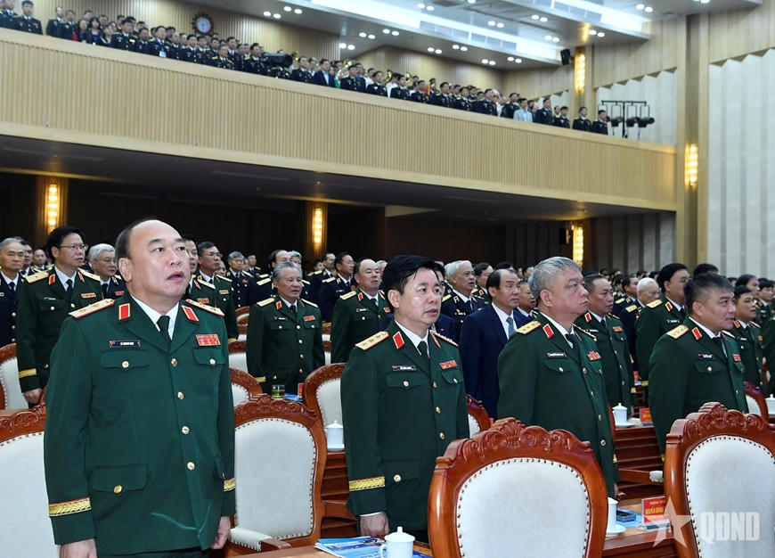 Tổng B&iacute; thư T&ocirc; L&acirc;m dự Lễ đ&oacute;n nhận danh hiệu Anh h&ugrave;ng Lực lượng vũ trang nh&acirc;n d&acirc;n tại Qu&acirc;n chủng Hải qu&acirc;n