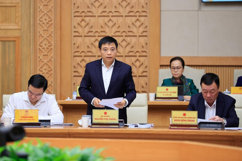 Thủ tướng: X&acirc;y dựng c&aacute;c kịch bản điều h&agrave;nh ph&ugrave; hợp t&igrave;nh h&igrave;nh mới, ki&ecirc;n định mục ti&ecirc;u tăng trưởng từ 10% trở l&ecirc;n- Ảnh 7.