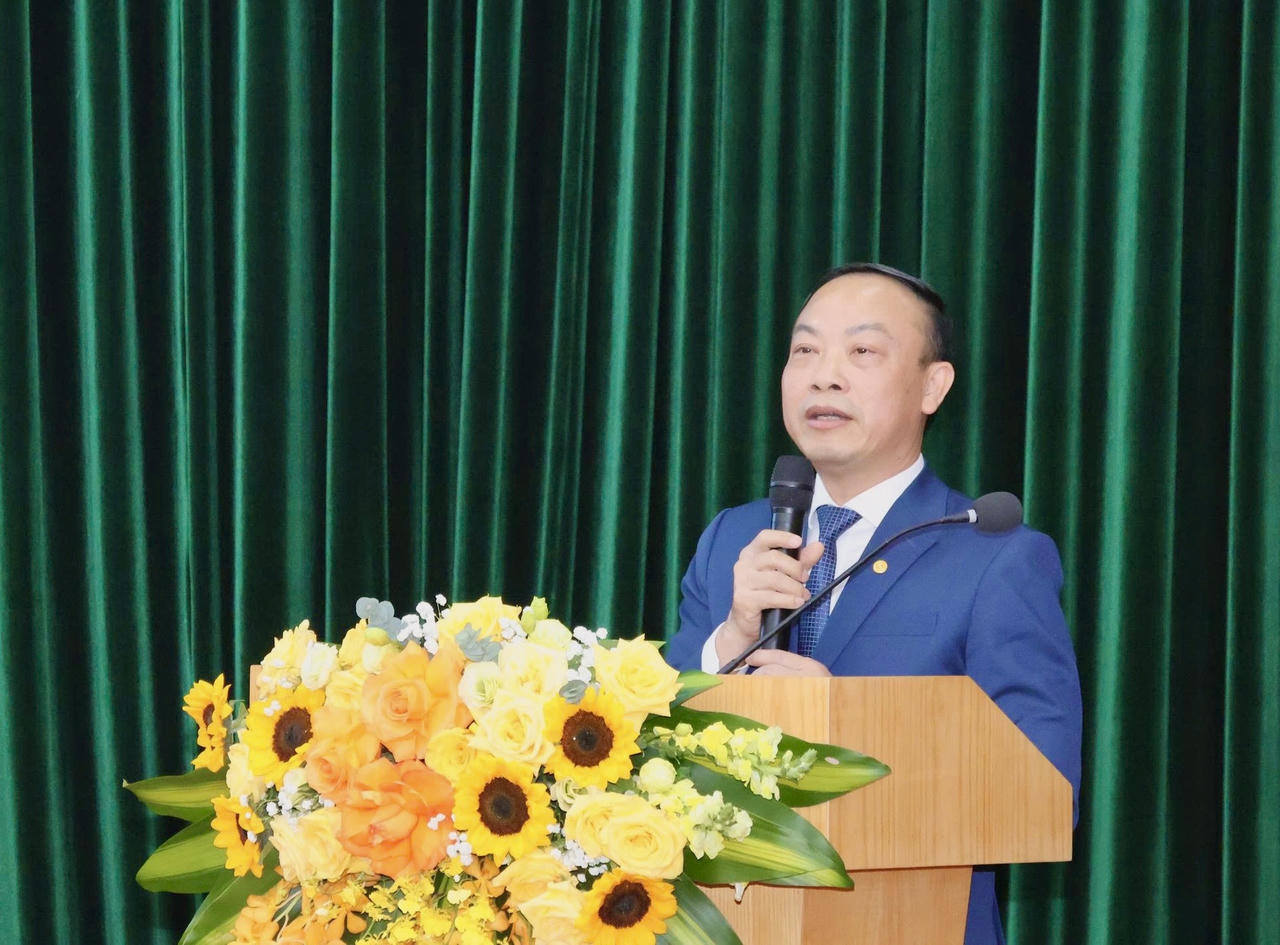 NGƯT.TS Nguyễn Xu&acirc;n Thu phát bi&ecirc;̉u