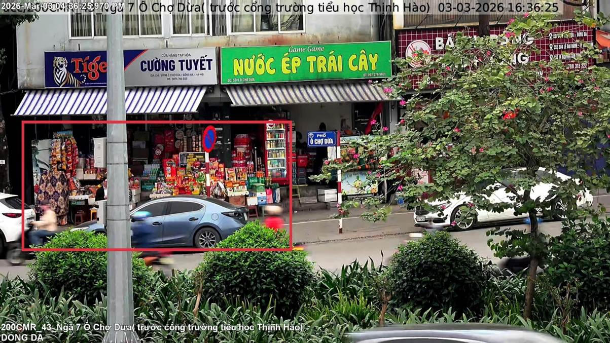 'Phạt nguội' 303 trường hợp vi phạm trật tự đ&ocirc; thị H&agrave; Nội trong một ng&agrave;y