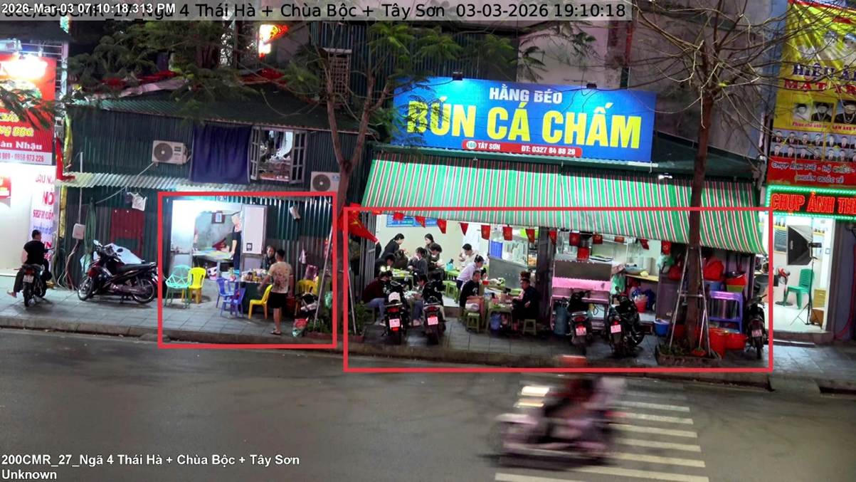 'Phạt nguội' 303 trường hợp vi phạm trật tự đ&ocirc; thị H&agrave; Nội trong một ng&agrave;y