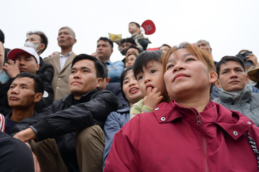 Lễ hội chọi tr&acirc;u Hải Lựu: Cuộc so t&agrave;i 'nghẹt thở'