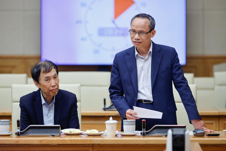 Thủ tướng: Đ&aacute;nh gi&aacute; đ&uacute;ng bản chất c&aacute;c diễn biến tr&ecirc;n thế giới để c&oacute; tư duy, c&aacute;ch tiếp cận ph&ugrave; hợp, phản ứng ch&iacute;nh s&aacute;ch linh hoạt, kịp thời, hiệu quả- Ảnh 4.