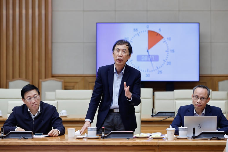 Thủ tướng: Đ&aacute;nh gi&aacute; đ&uacute;ng bản chất c&aacute;c diễn biến tr&ecirc;n thế giới để c&oacute; tư duy, c&aacute;ch tiếp cận ph&ugrave; hợp, phản ứng ch&iacute;nh s&aacute;ch linh hoạt, kịp thời, hiệu quả- Ảnh 6.