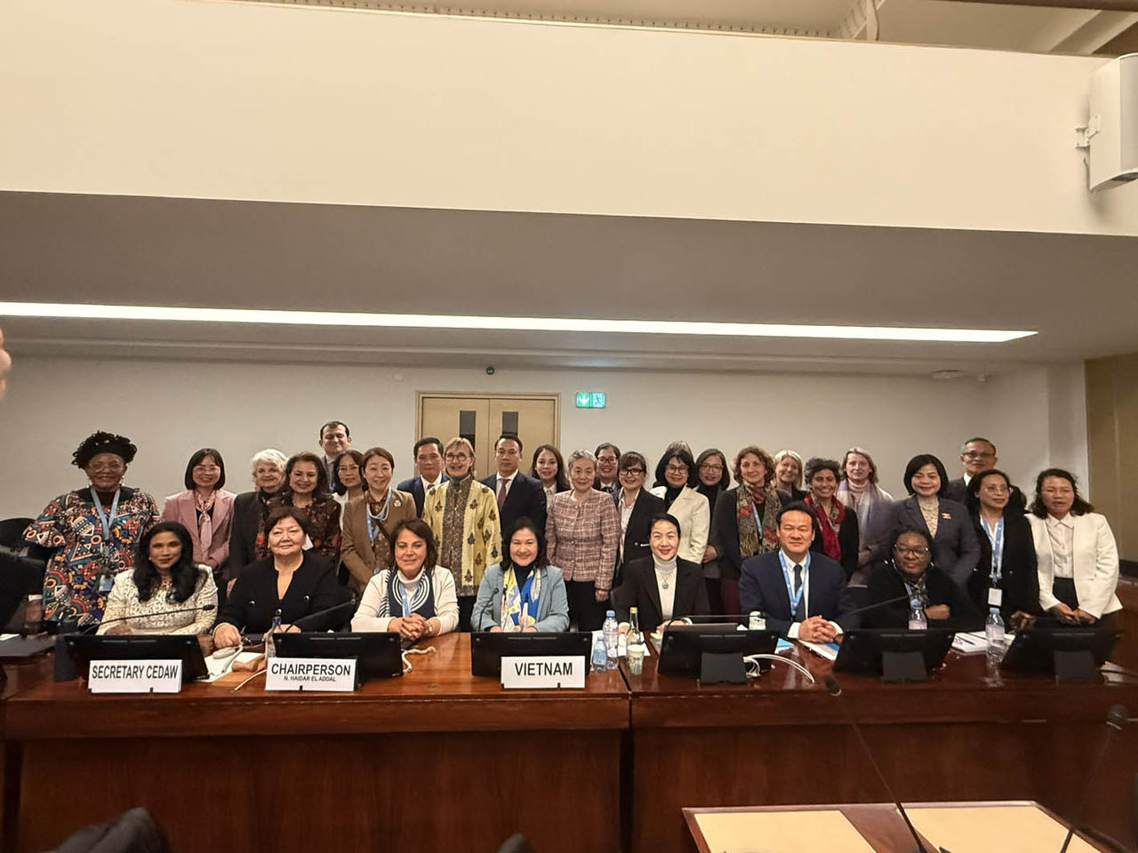 Đo&agrave;n Việt Nam do Thứ trưởng Bộ Nội vụ Nguyễn Thị H&agrave; đ&atilde; bảo vệ th&agrave;nh c&ocirc;ng B&aacute;o c&aacute;o quốc gia lần thứ 9 về thực thi CEDAW ng&agrave;y 3/2/2026 tại Gen&egrave;ve. (Nguồn: TTXVN)