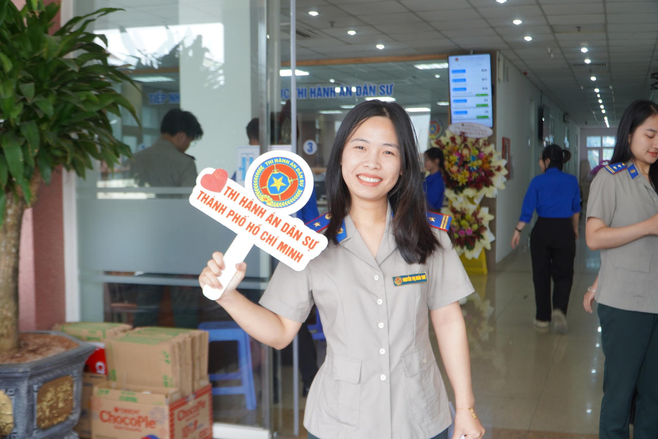 Hơn 150 cán bộ, công chức Thi hành án dân sự TP HCM tham gia Ngày hội hiến máu “Lửa hồng yêu thương”