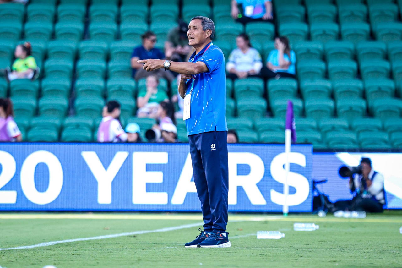 HLV Mai Đức Chung c&oacute; nhiều đ&oacute;ng g&oacute;p cho b&oacute;ng đ&aacute; nữ Việt Nam (Ảnh: VFF)