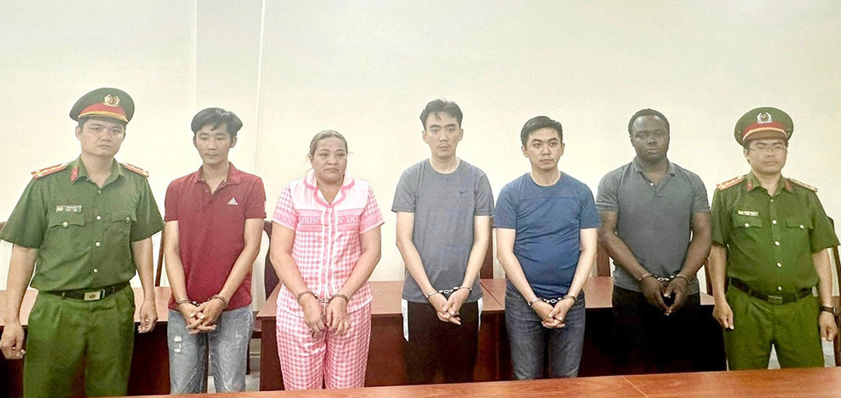 Một số đối tượng trong vụ &aacute;n thời điểm bị bắt th&aacute;ng 4/2024.  (Ảnh: C&ocirc;ng an cung cấp)