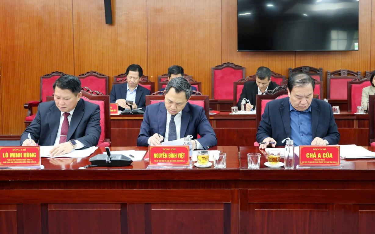 C&aacute;c đại biểu dự hội nghị.