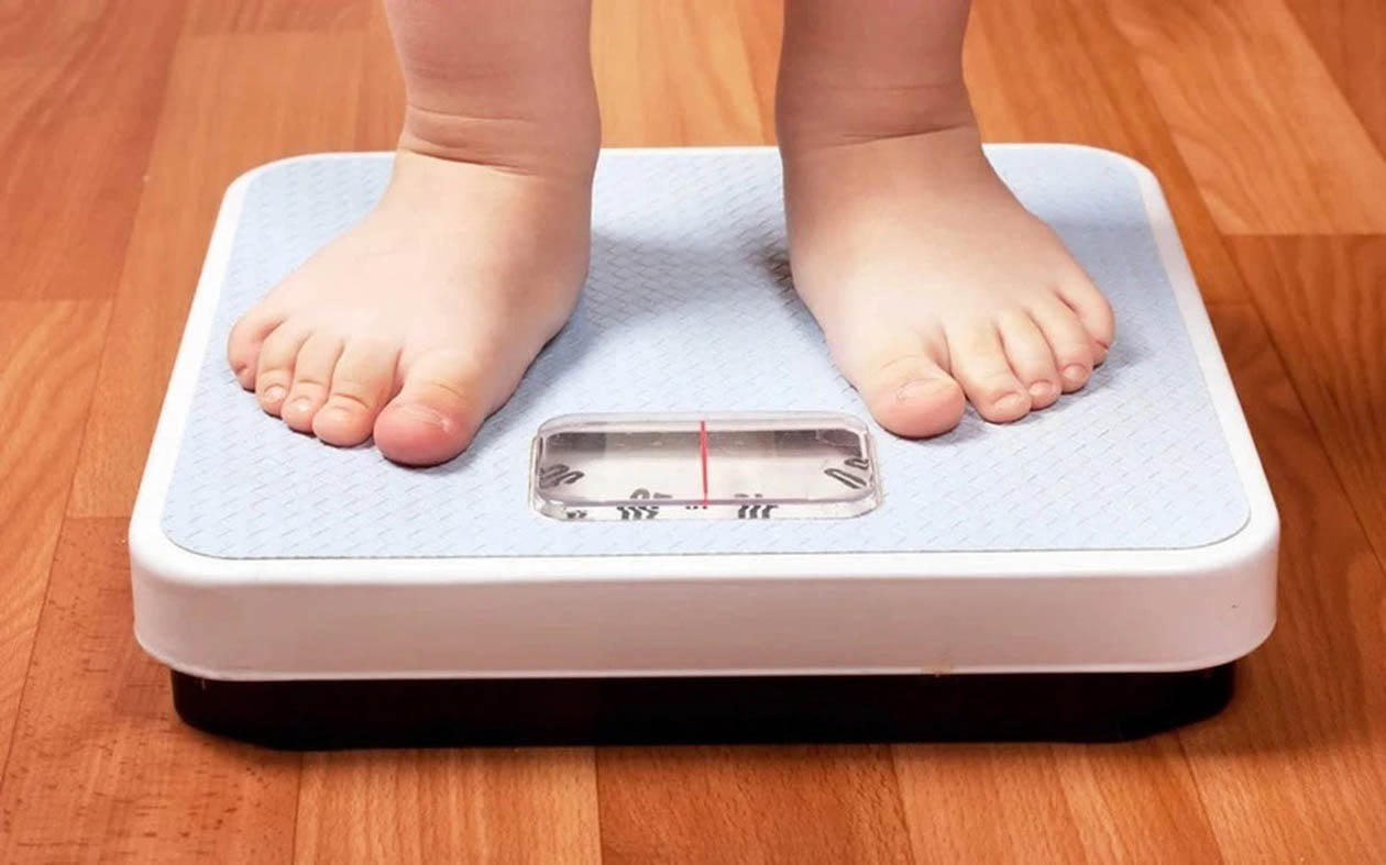 Dự b&aacute;o đến năm 2030 cả nước sẽ c&oacute; 2 triệu trẻ em thừa c&acirc;n b&eacute;o ph&igrave;. (Ảnh minh họa - Nguồn: ST)