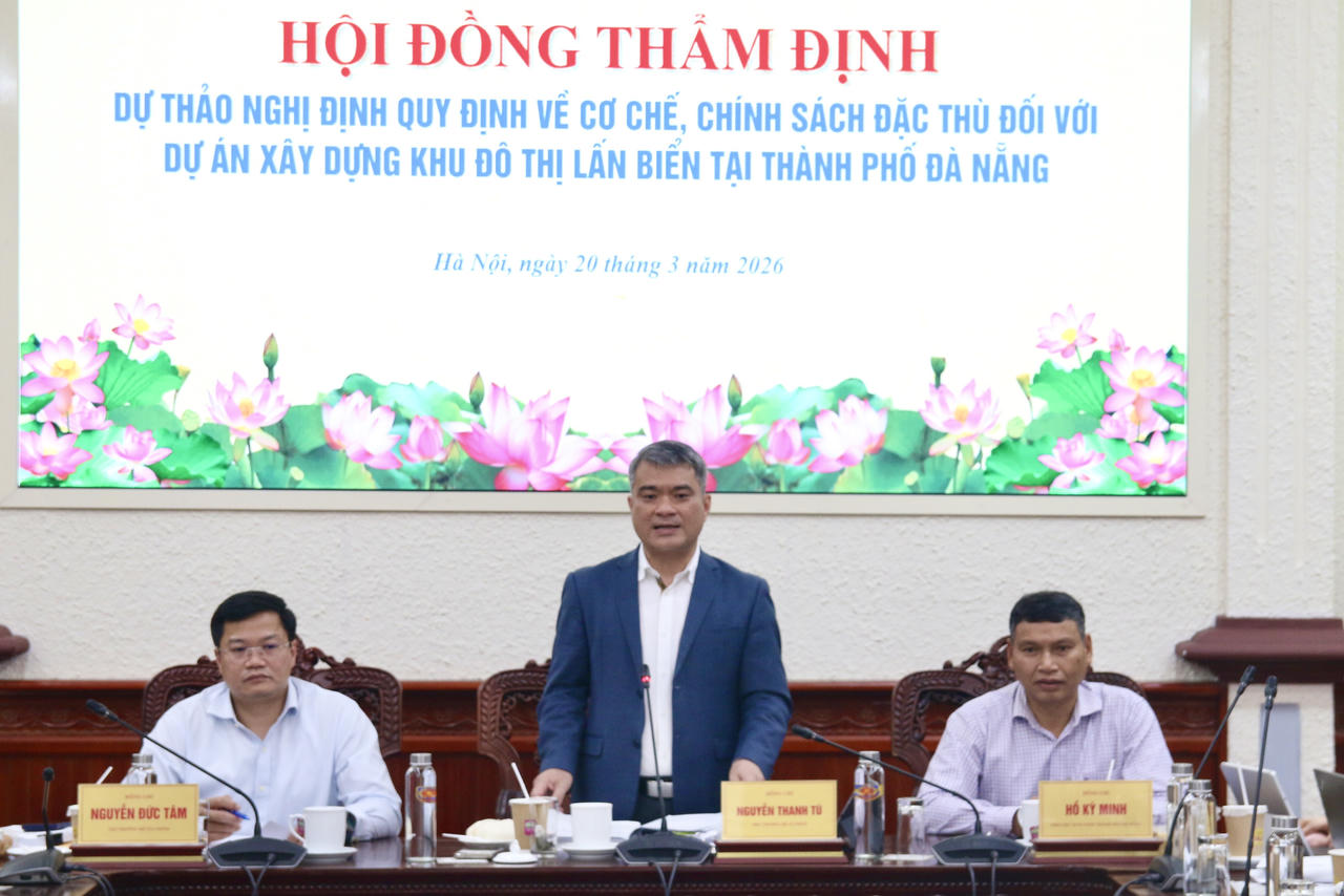 Thứ trưởng Nguyễn Thanh T&uacute; ph&aacute;t biểu kết luận.