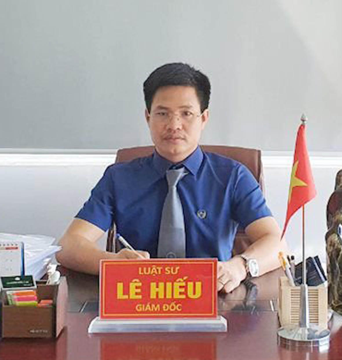 Luật sư L&ecirc; Hiếu.