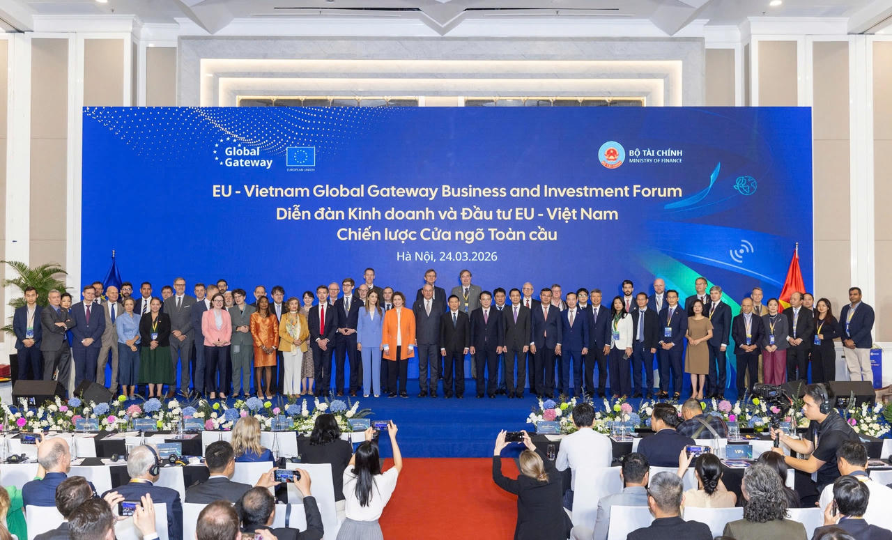 C&aacute;c đại biểu tại diễn đ&agrave;n.