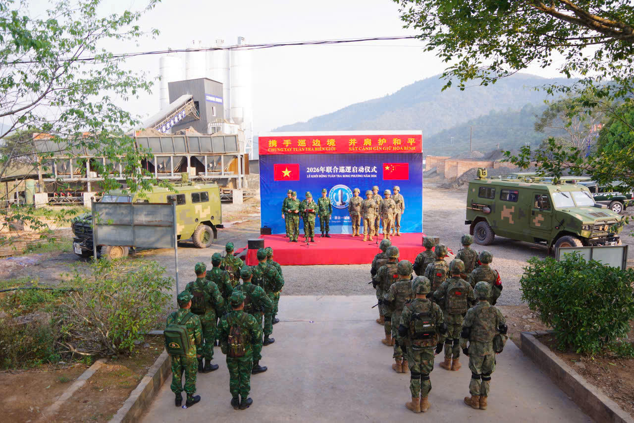 Lễ khởi động tuần tra song phương giữa Bộ đội Bi&ecirc;n ph&ograve;ng Việt Nam v&agrave; Bộ đội Bi&ecirc;n ph&ograve;ng Trung Quốc tại khu vực mốc số 3.