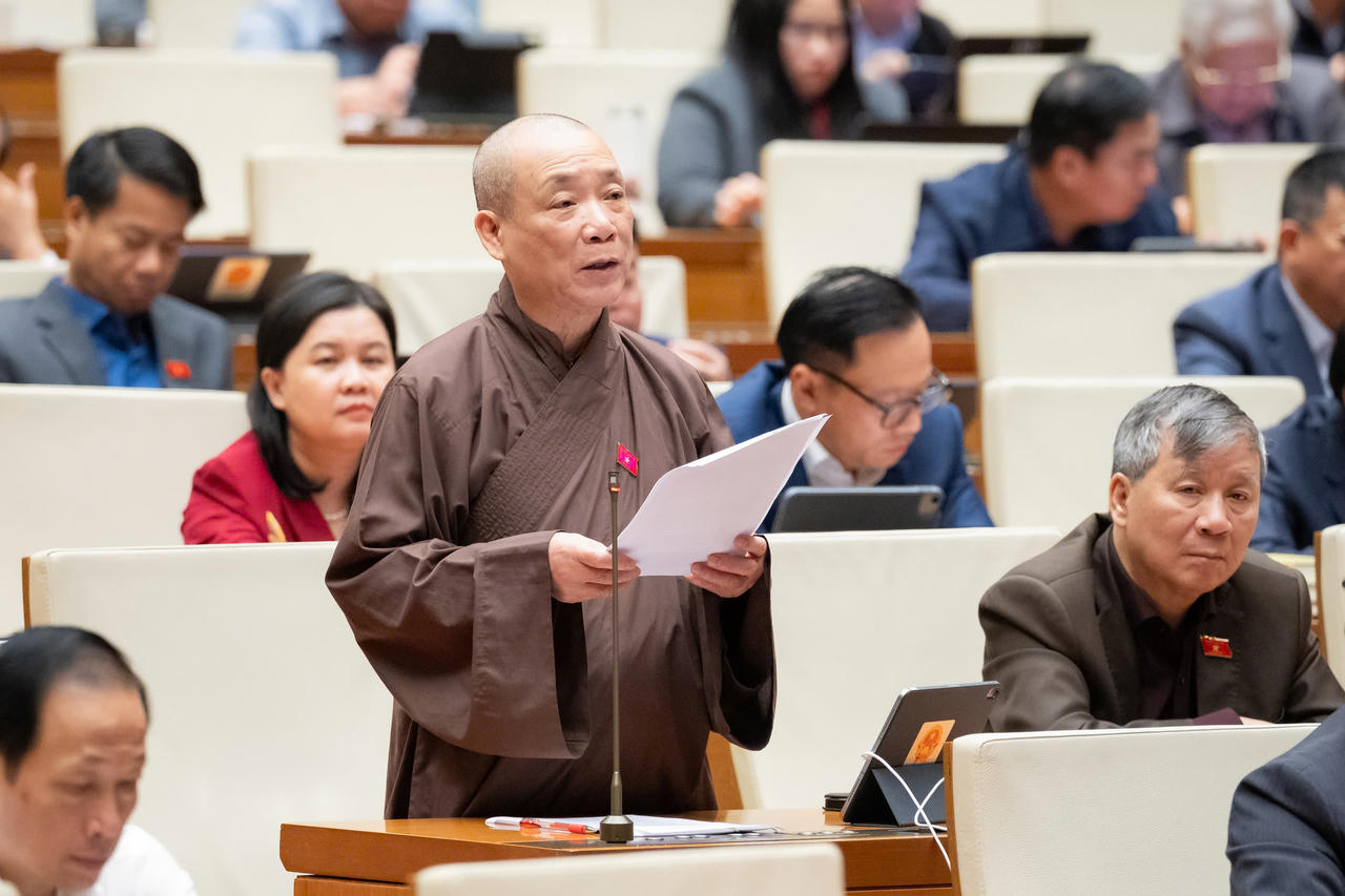 &Ocirc;ng Th&iacute;ch Bảo Nghi&ecirc;m.