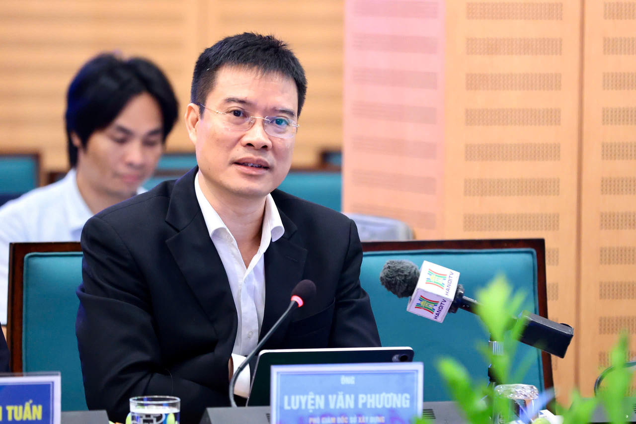 Ph&oacute; Gi&aacute;m đốc Sở X&acirc;y dựng H&agrave; Nội Luyện Văn Phương.