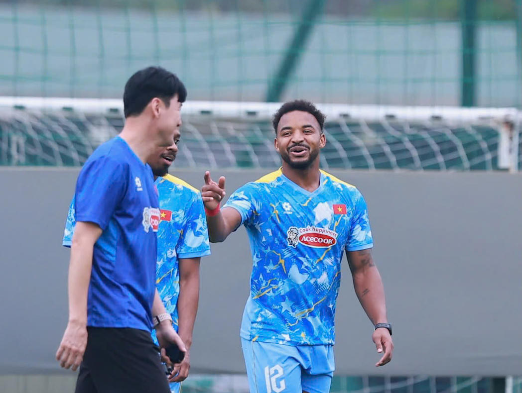 Xu&acirc;n Son rất kh&aacute;t khao ghi b&agrave;n sau một thời gian d&agrave;i anh dưỡng thương