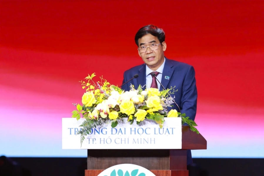 Tiến sĩ L&ecirc; Trường Sơn - Hiệu trưởng Trường Đại học Luật TP HCM.