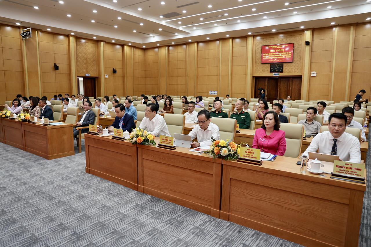 C&aacute;c đại biểu tham dự hội nghị. (Ảnh: Thanh T&ugrave;ng)