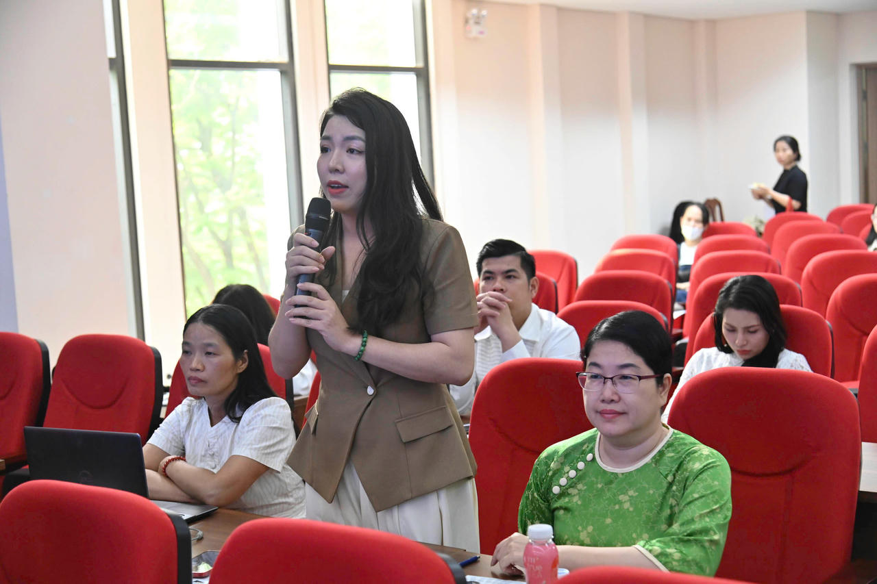 Hơn 13.000 phụ nữ trên toàn quốc tham dự hội nghị tập huấn tư vấn, hỗ trợ pháp lý