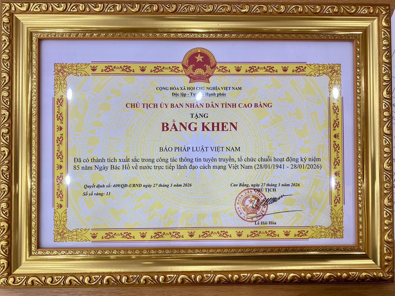 Tỉnh Cao Bằng vinh danh B&aacute;o Ph&aacute;p luật Việt Nam trong h&agrave;nh tr&igrave;nh lan tỏa gi&aacute; trị 'Cội nguồn c&aacute;ch mạng'