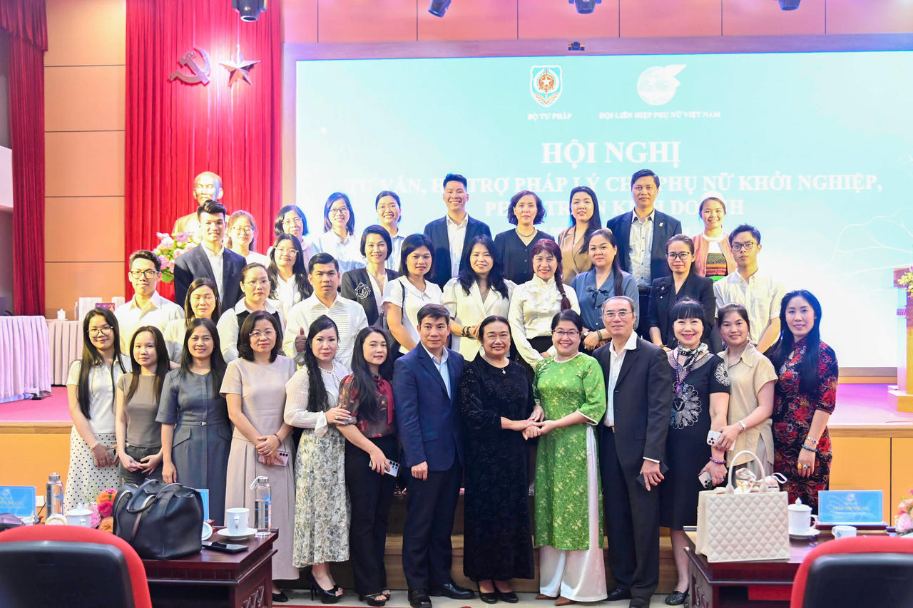 C&aacute;c đại biểu dự Hội nghị