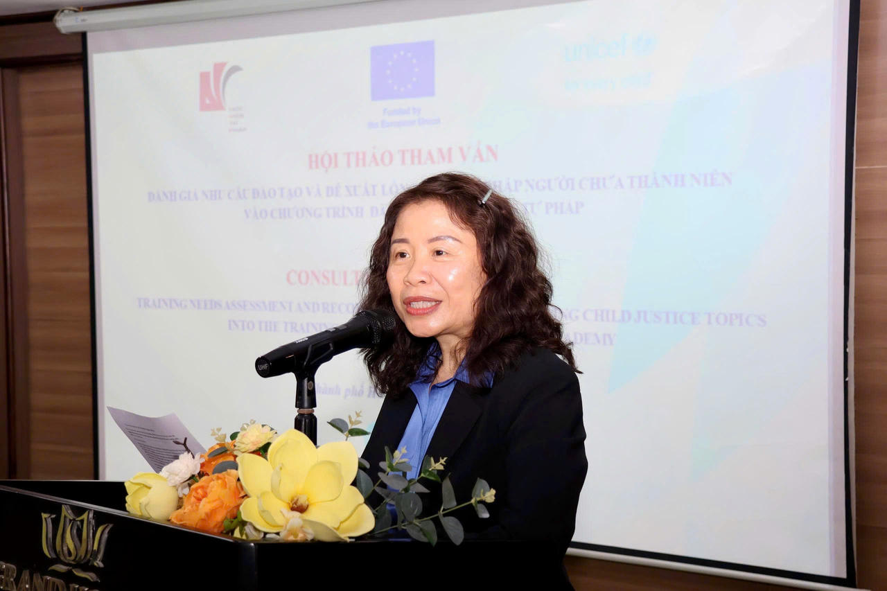 B&agrave; Nguyễn Thanh Tr&uacute;c, đại diện UNICEF tại Việt Nam ph&aacute;t biểu