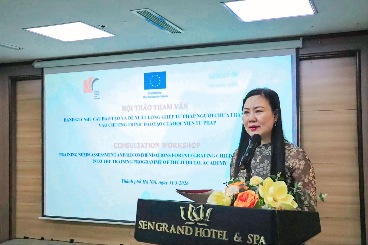 NGƯT. PGS.TS&nbsp;Nguyễn Minh Hằng ph&aacute;t biểu khai mạc.