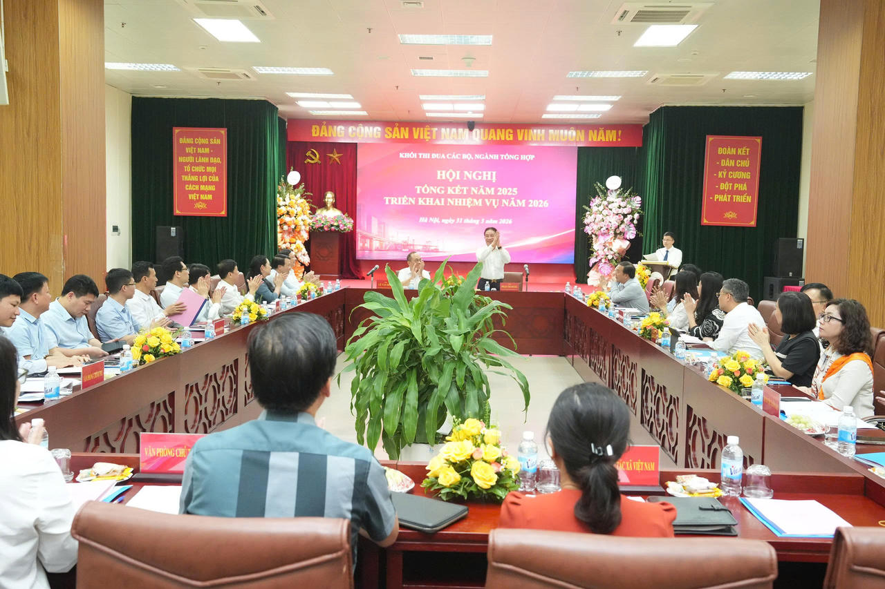 Khối thi đua c&aacute;c bộ, ng&agrave;nh tổng hợp k&yacute; giao ước thi đua năm 2026