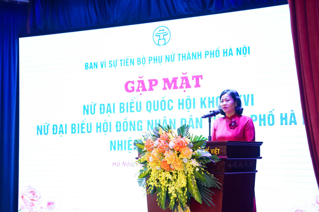 B&agrave; Nguyễn Thị Tuyến - Ủy vi&ecirc;n Trung ương Đảng, Ph&oacute; B&iacute; thư Đảng ủy Ch&iacute;nh phủ, đại biểu Quốc hội kh&oacute;a XVI.