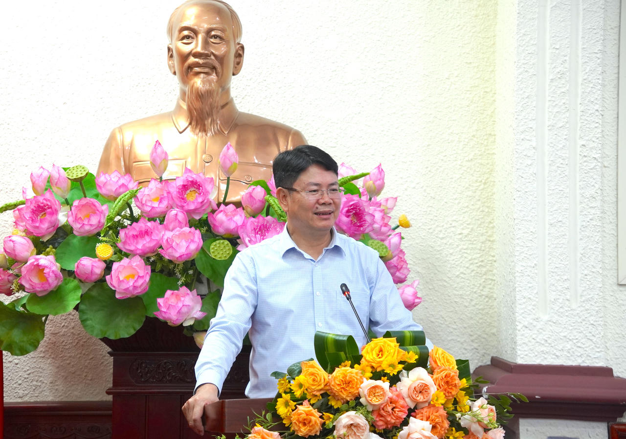 Thứ trưởng Nguyễn Thanh Tịnh h&aacute;t biểu chỉ đạo buổi lễ.