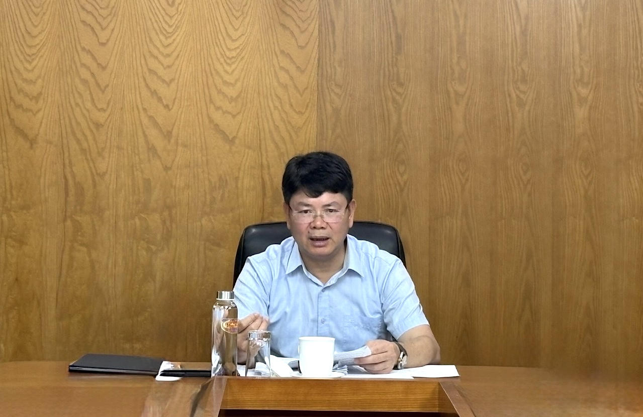 Thứ trưởng Nguyễn Thanh Tịnh ph&aacute;t biểu chỉ đạo buổi l&agrave;m việc.