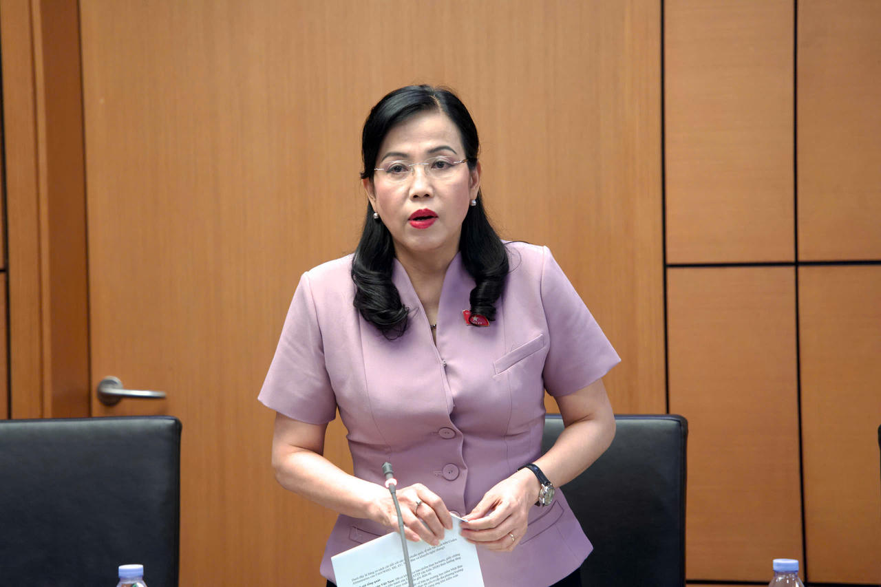 Chủ nhiệm Uỷ ban Khoa học, C&ocirc;ng nghệ v&agrave; M&ocirc;i trường Nguyễn Thanh Hải (ĐBQH tỉnh Th&aacute;i Nguy&ecirc;n) ph&aacute;t biểu. (Ảnh:quochoi,vn)