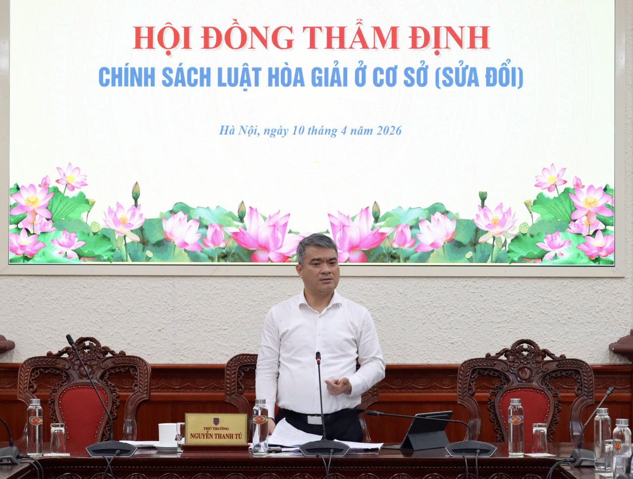 Thứ trưởng Nguyễn Thanh T&uacute; ph&aacute;t biểu kết luận