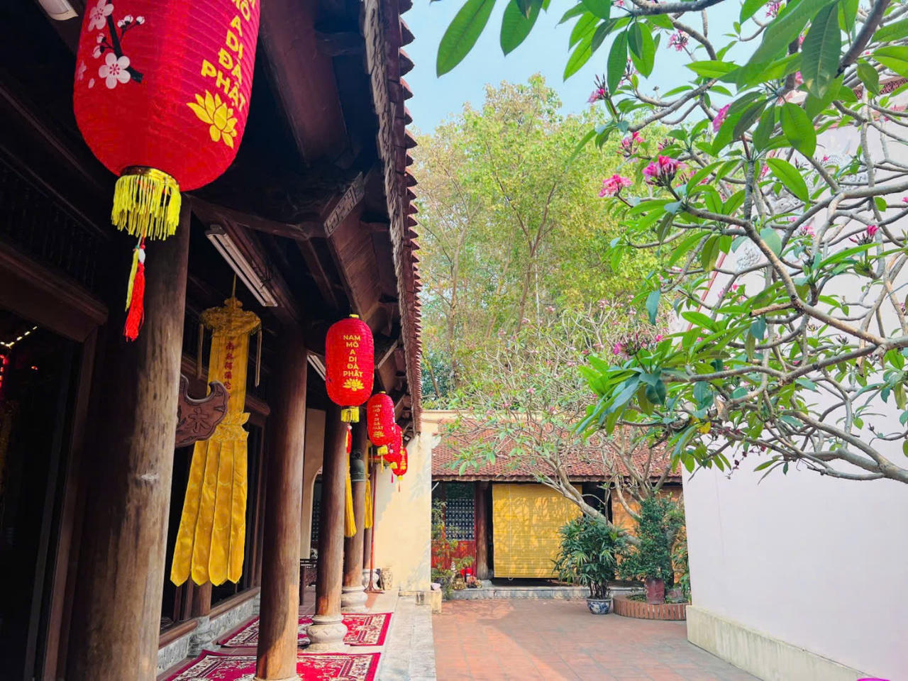 Lễ Giỗ Tổ ch&ugrave;a Khai Nguy&ecirc;n, mạch nguồn t&acirc;m linh v&agrave; văn h&oacute;a giữa l&ograve;ng T&acirc;y Hồ