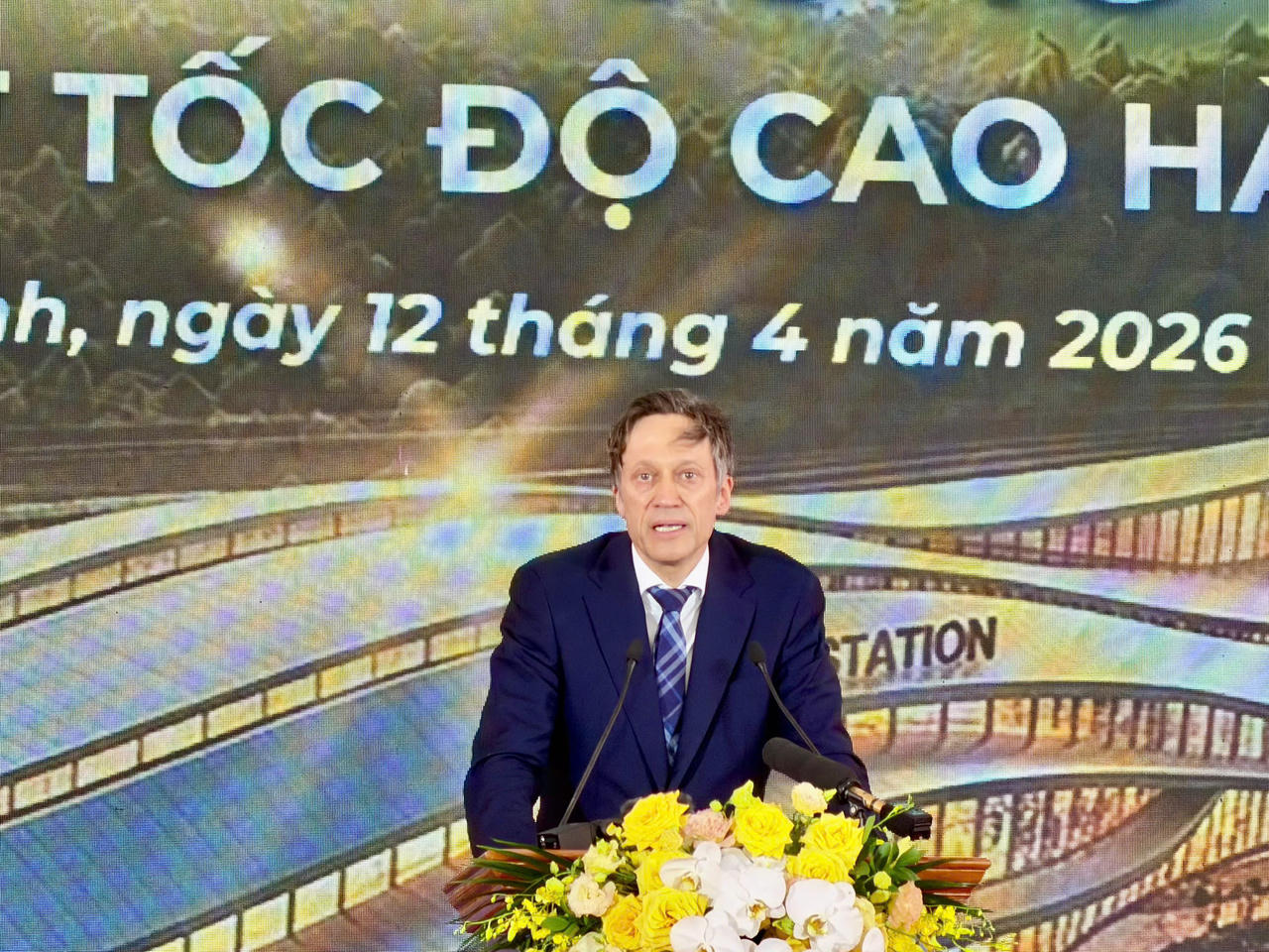 &Ocirc;ng Michael Peter - Tổng gi&aacute;m đốc to&agrave;n cầu Tập đo&agrave;n Siemens Mobility ph&aacute;t biểu tại chương tr&igrave;nh.