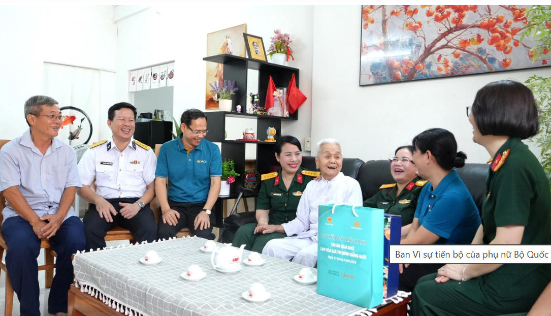 Nghĩa tình trong những ngày tháng Tư lịch sử