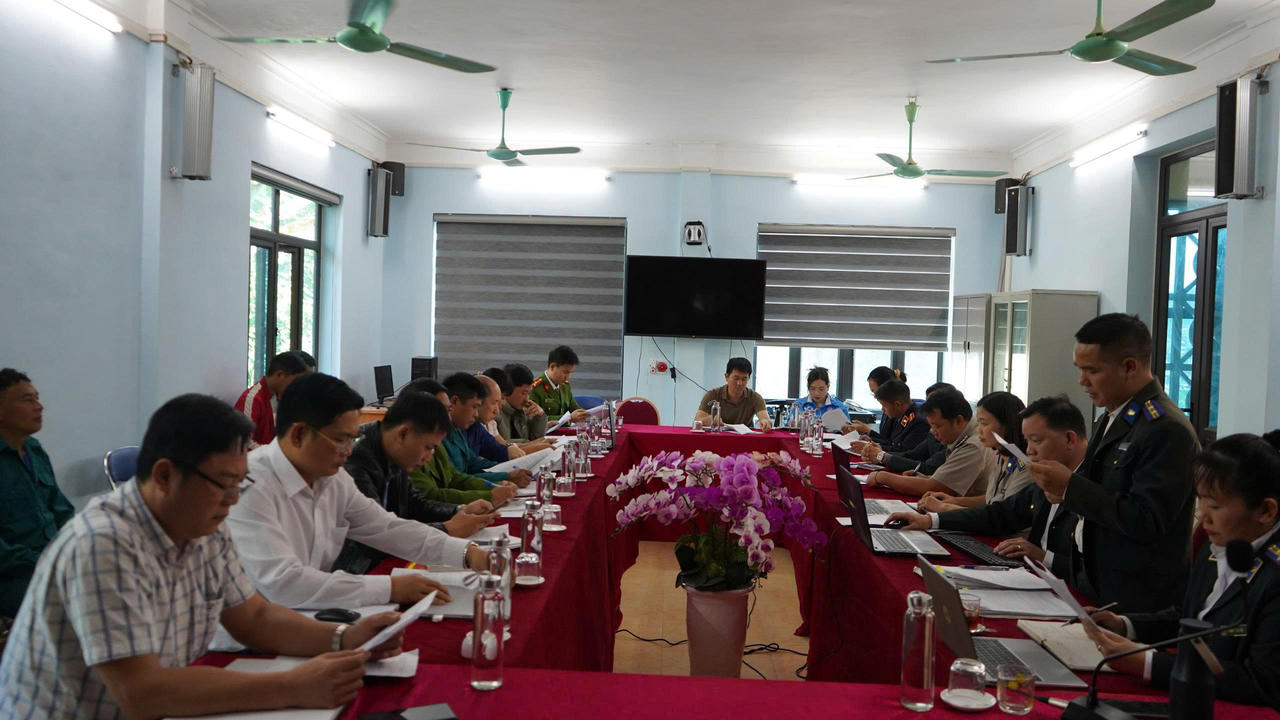 Một buổi họp giữa cơ quan THADS v&agrave; c&aacute;c ng&agrave;nh li&ecirc;n quan tại tỉnh Điện Bi&ecirc;n.