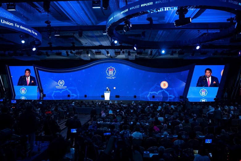 Quang cảnh Lễ khai mạc.