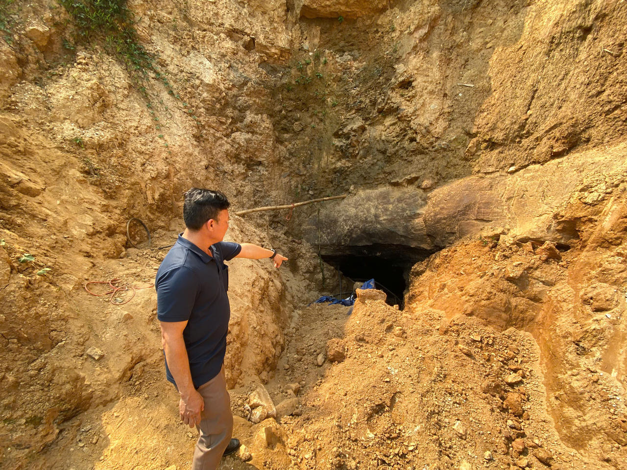 Công an TP Đà Nẵng xử lý nhóm đối tượng tổ chức khai thác khoáng sản trái phép