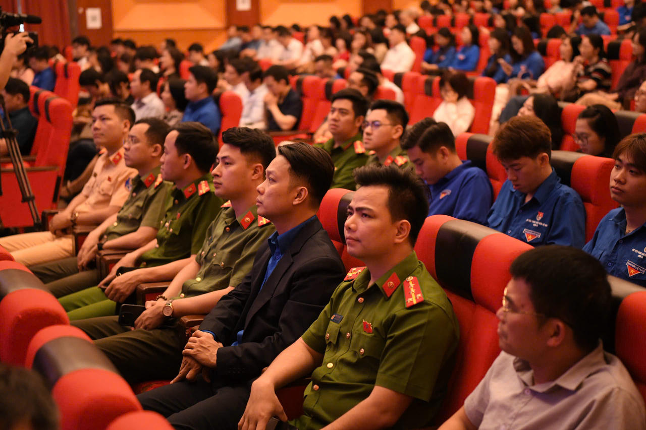 C&aacute;c đai biểu tại điểm cầu H&agrave; Nội